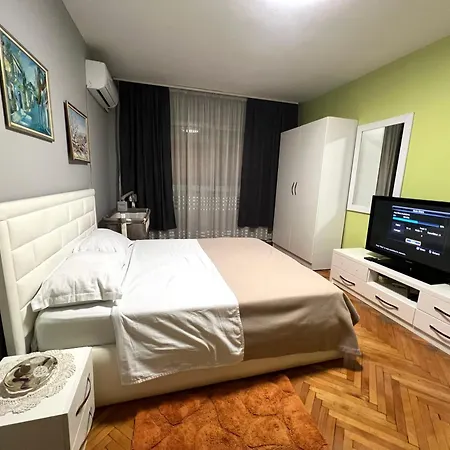 Downtown Retreat 