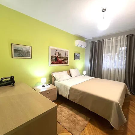 Apartment Downtown Retreat 