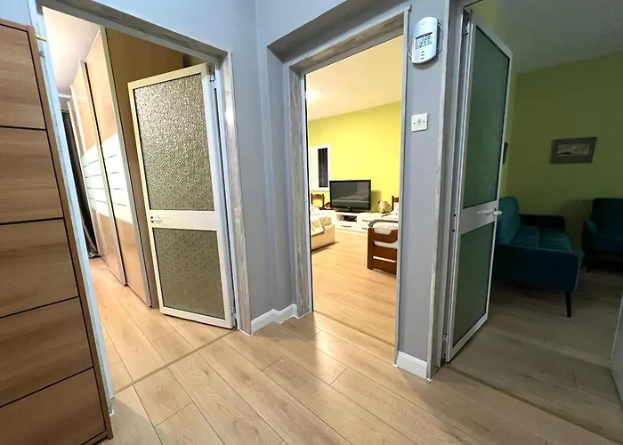 Downtown Retreat 