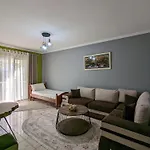 Apartamento Downtown Retreat 