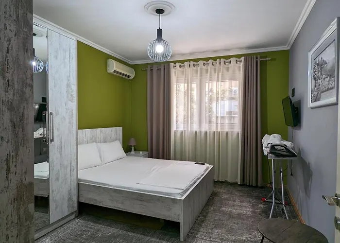 Διαμέρισμα Downtown Retreat 